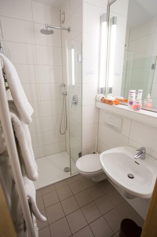 Landhotel Battenheimer Hof Bodenheim Zewnętrze zdjęcie